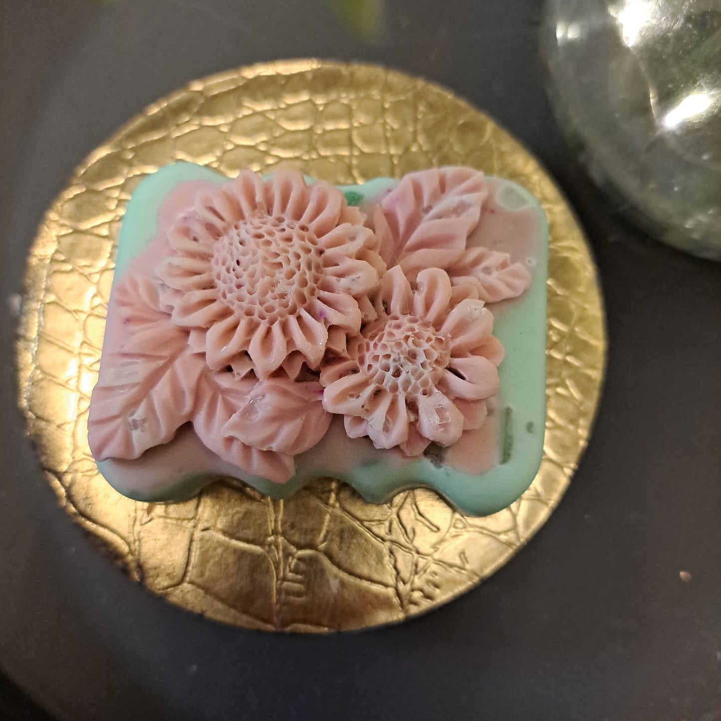 Sunflower soap pink & green