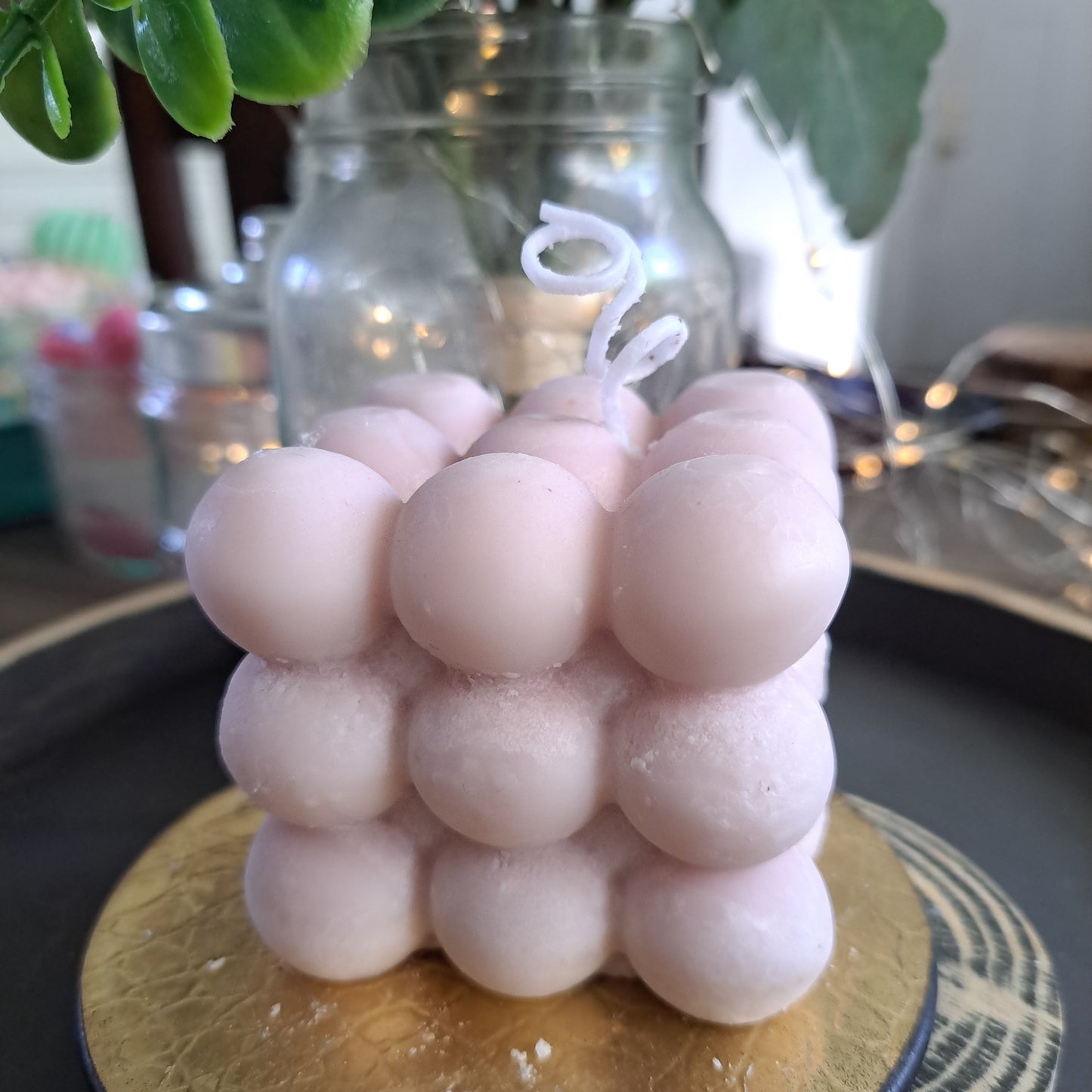 Light pink soy candle