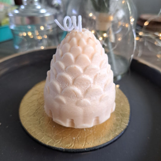 Pine cone candle cream