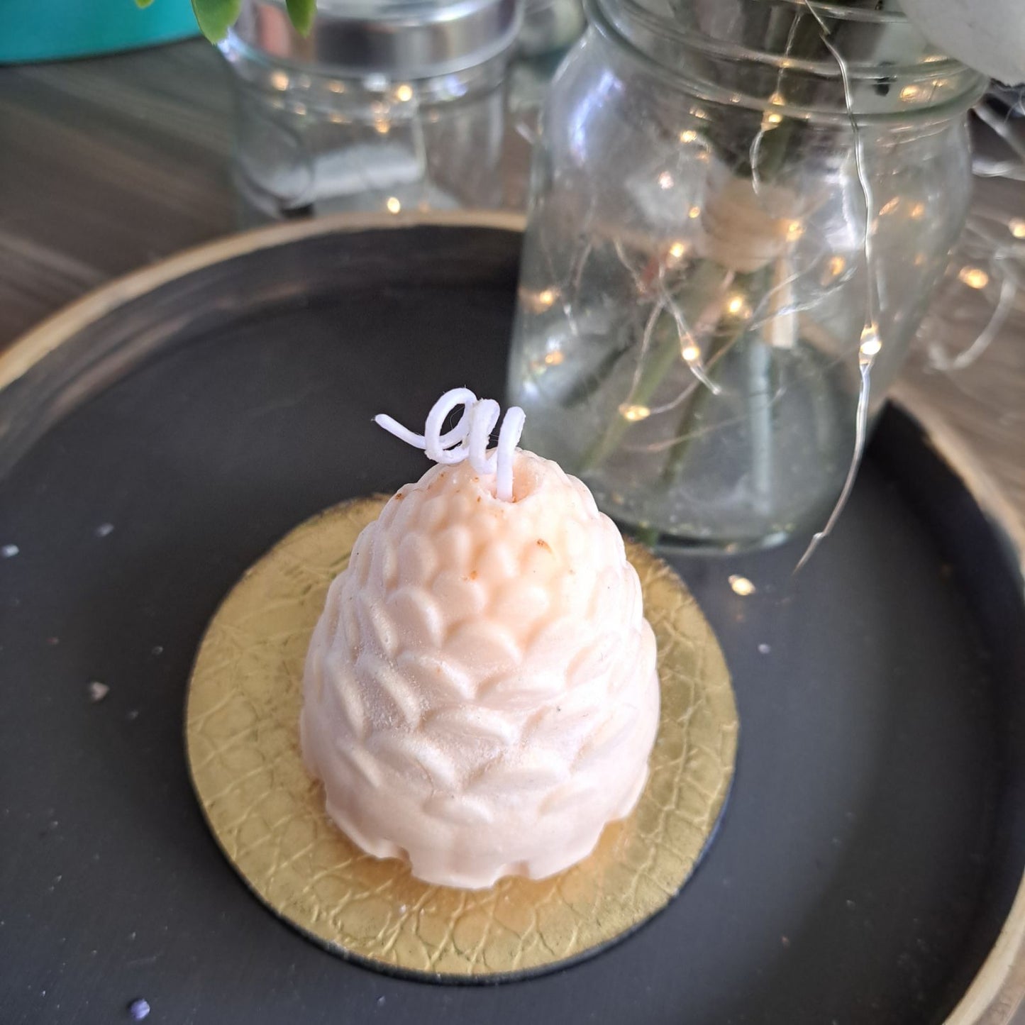 Pine cone candle cream